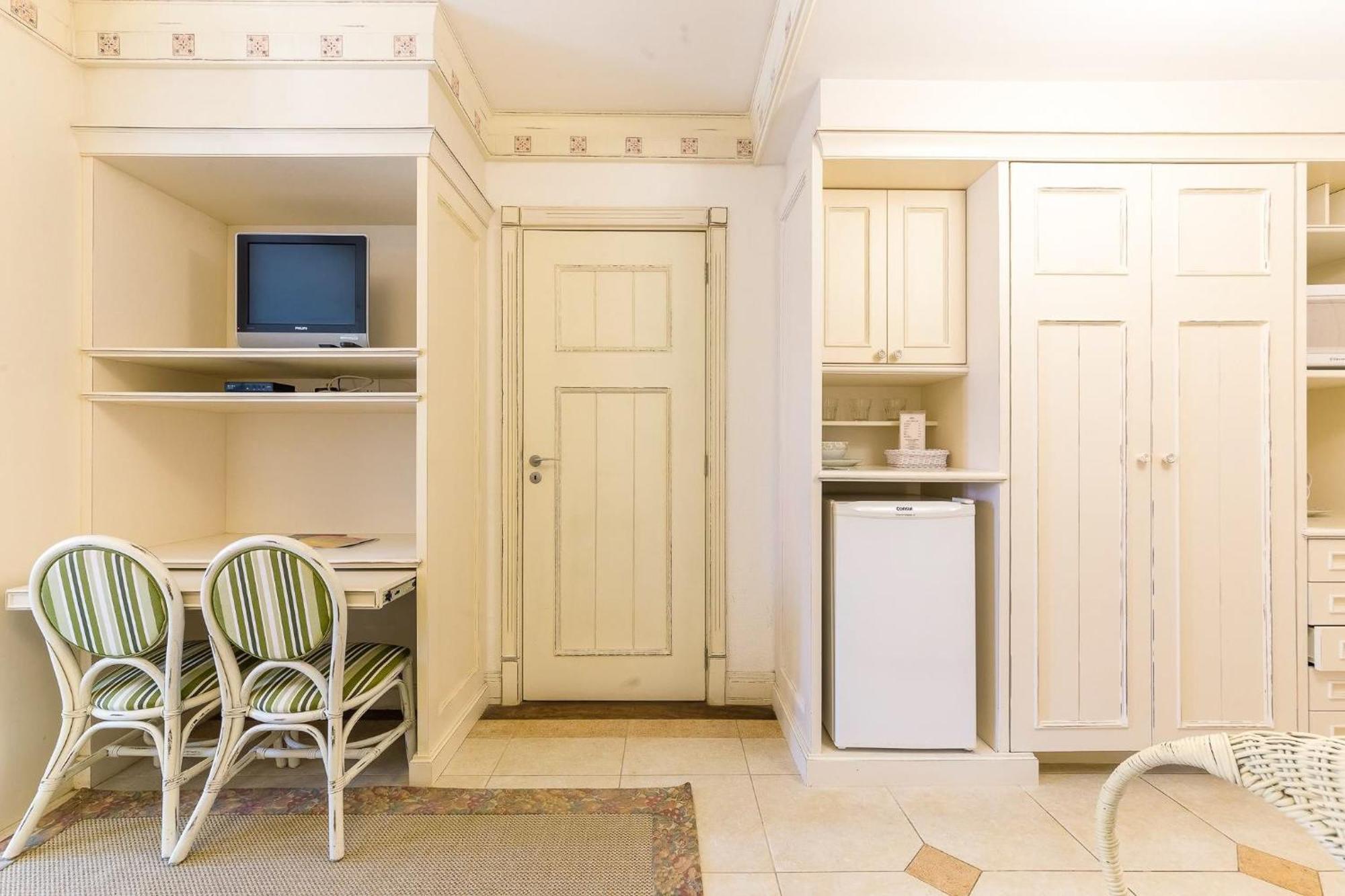 Studio Dentro De Hotel - Seazone Ilcjr ฟลอเรียนอโปลิส ภายนอก รูปภาพ