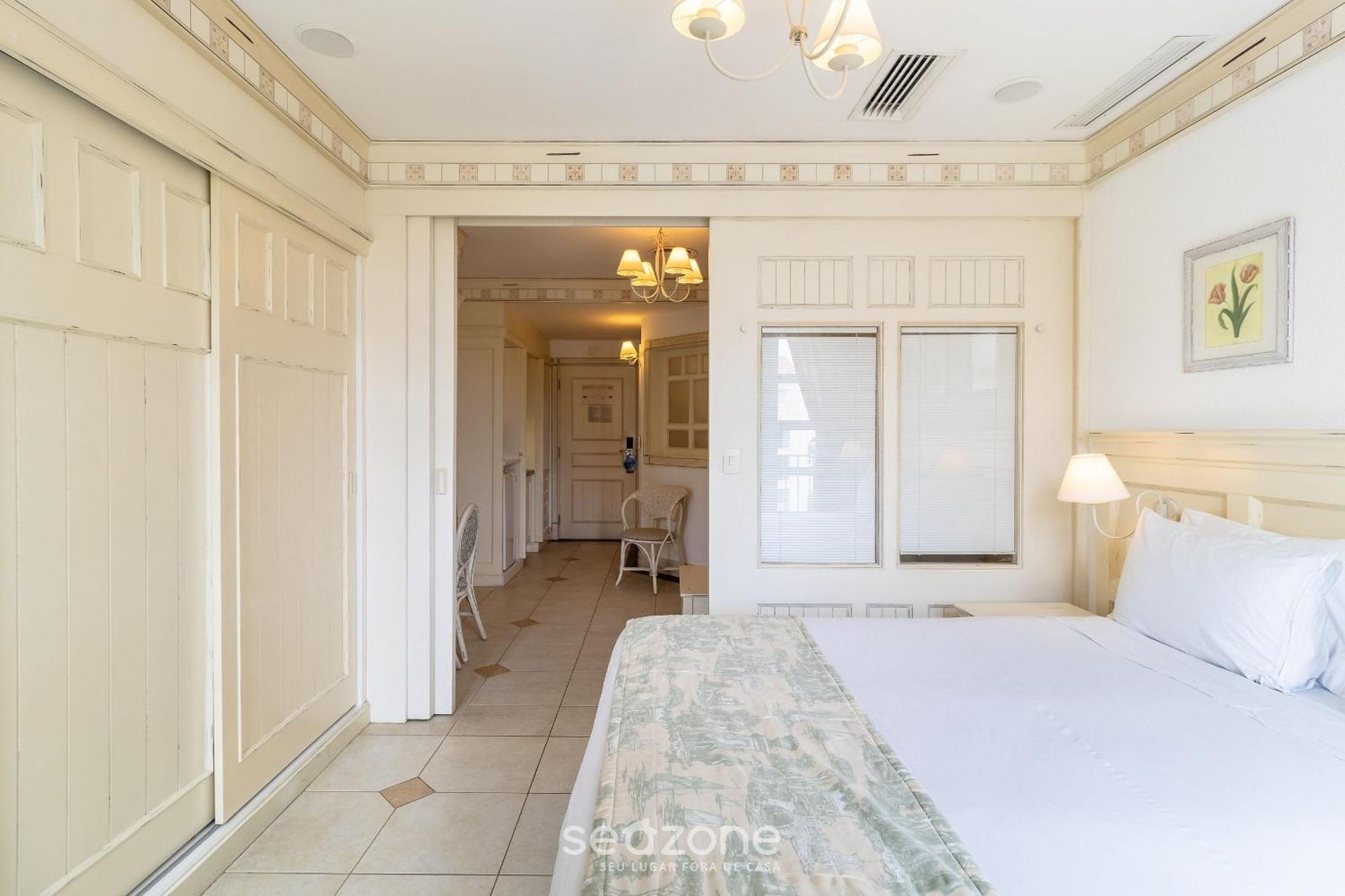 Studio Dentro De Hotel - Seazone Ilcjr ฟลอเรียนอโปลิส ภายนอก รูปภาพ