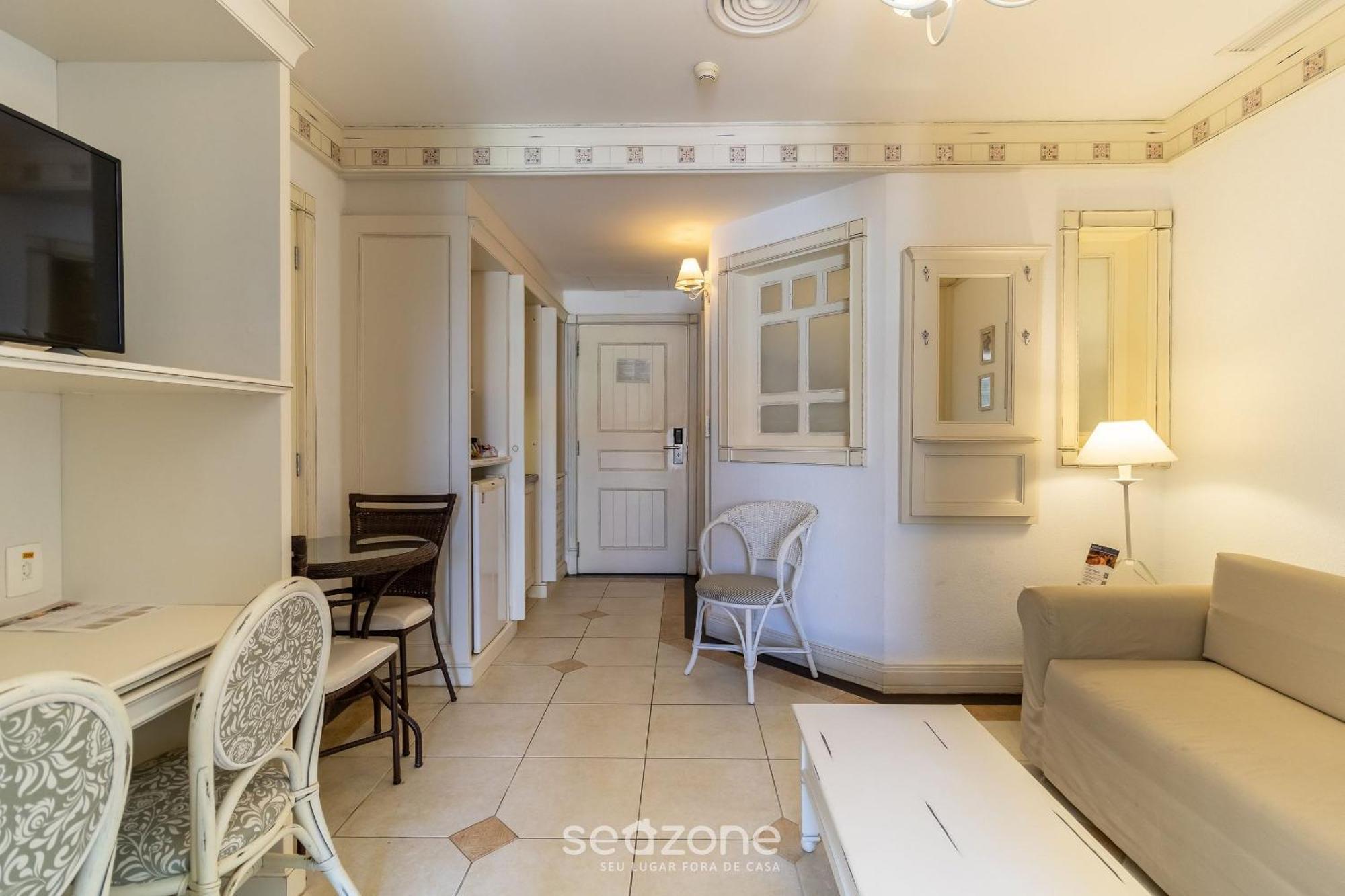 Studio Dentro De Hotel - Seazone Ilcjr ฟลอเรียนอโปลิส ภายนอก รูปภาพ